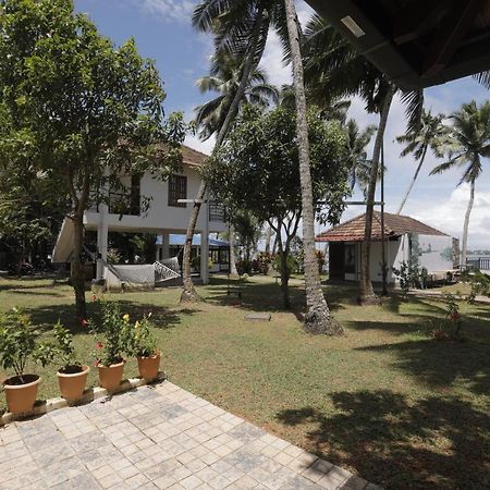 Kallanchery Retreat Kochi Ngoại thất bức ảnh