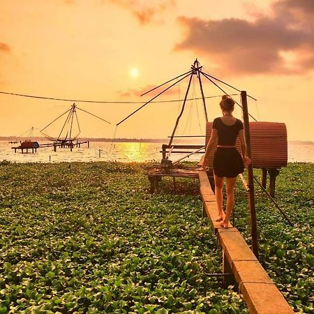 Kallanchery Retreat Kochi Ngoại thất bức ảnh