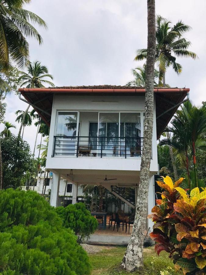 Kallanchery Retreat Kochi Ngoại thất bức ảnh