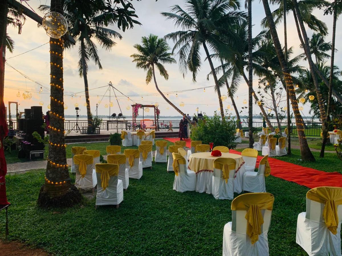 Kallanchery Retreat Kochi Ngoại thất bức ảnh