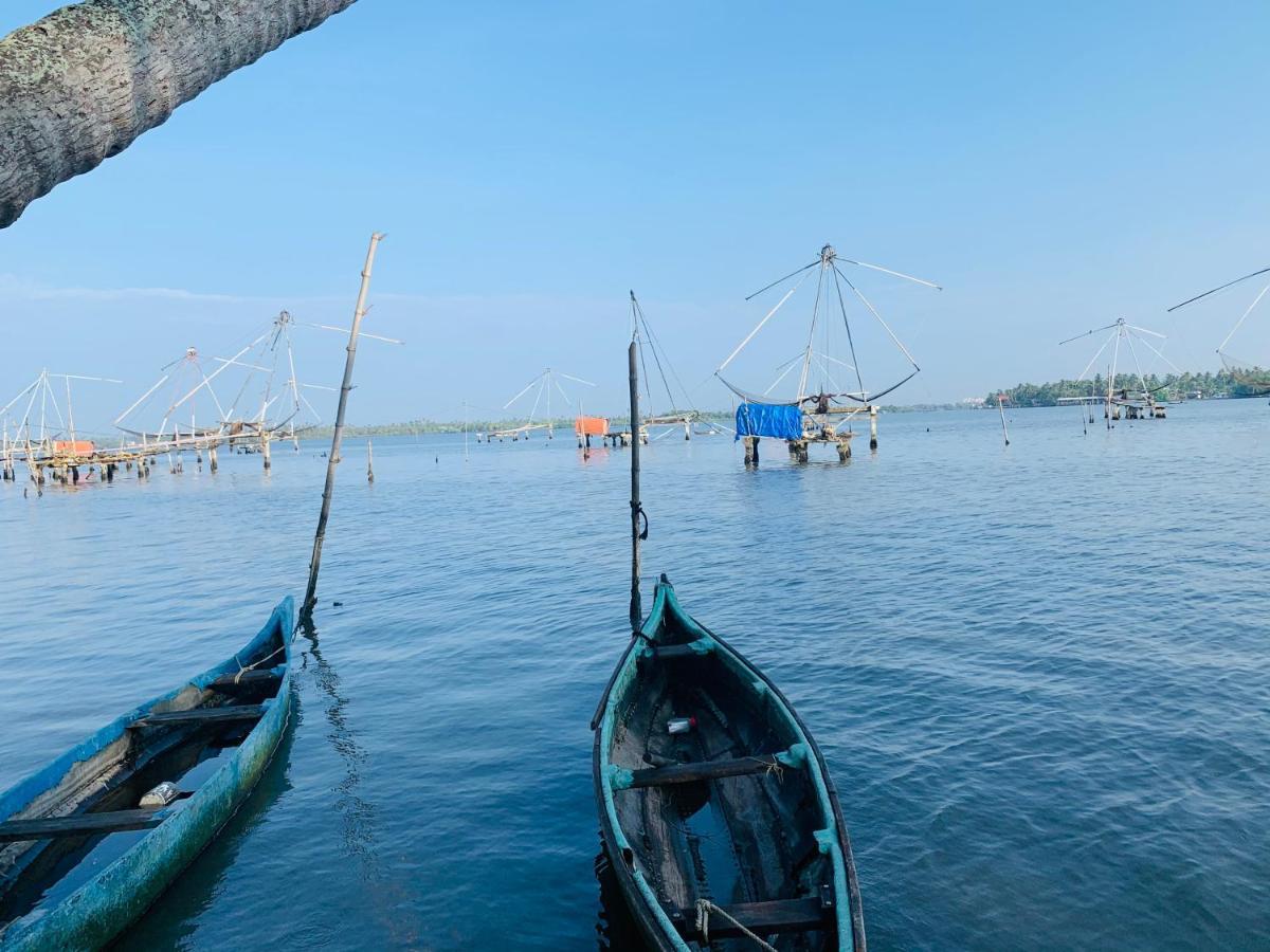 Kallanchery Retreat Kochi Ngoại thất bức ảnh