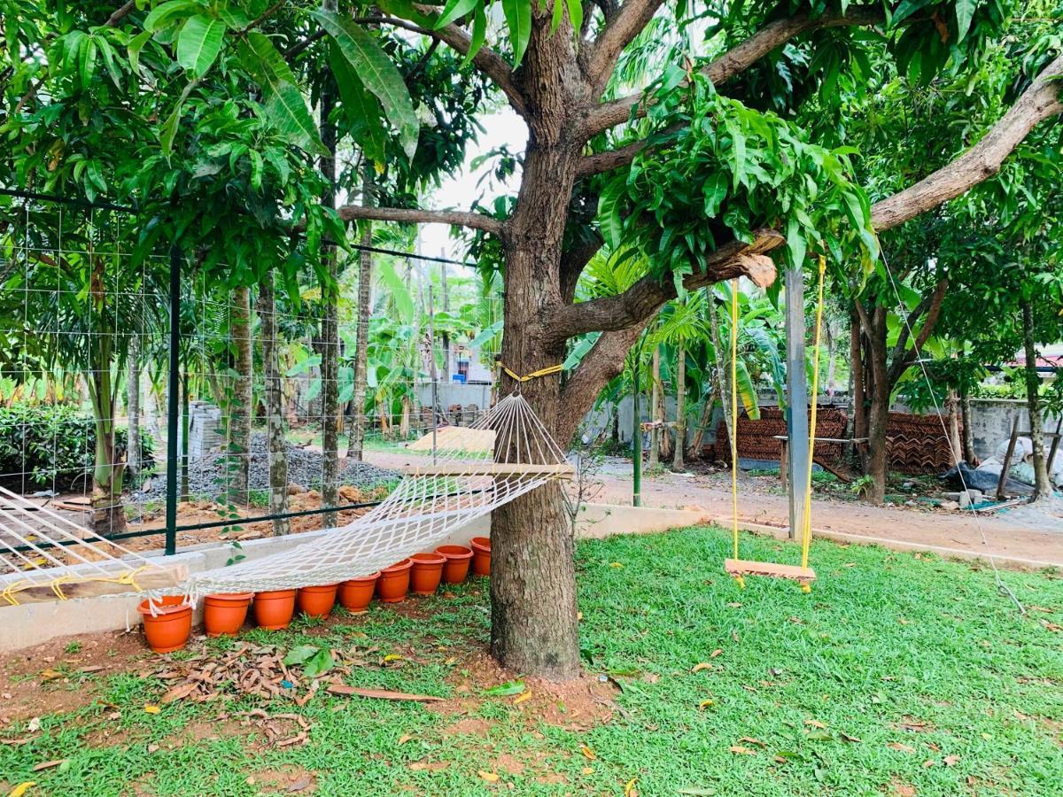 Kallanchery Retreat Kochi Ngoại thất bức ảnh
