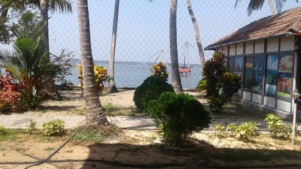 Kallanchery Retreat Kochi Ngoại thất bức ảnh